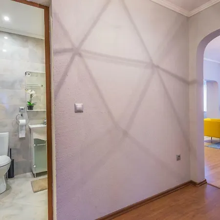 5th Avenue Two Bedroom, Two Bathroom, Positano Street By Flat Mаnager Апартамент *
