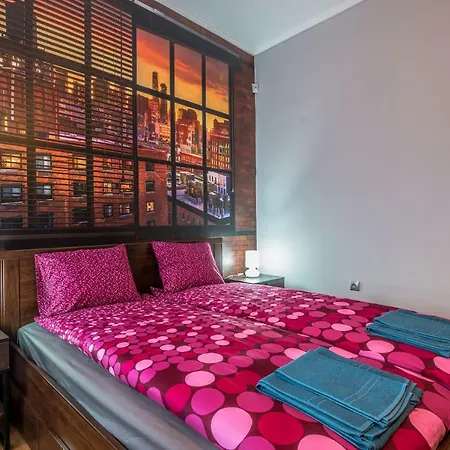 Апартамент 5th Avenue Two Bedroom, Two Bathroom, Positano Street By Flat Mаnager